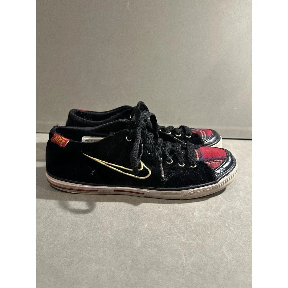 Women's Nike Suede Plaid Flannel Blazer Low Style Shoes‎ Size 8